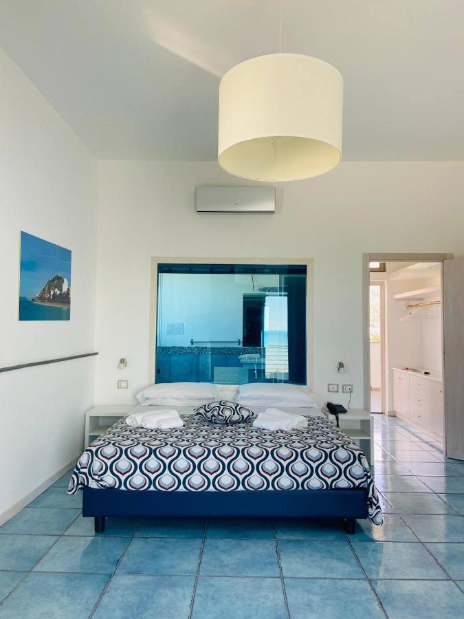 Capo Nettuno Hotel Capo dʼOrlando Zewnętrze zdjęcie