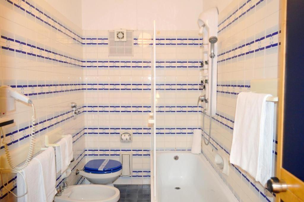 Capo Nettuno Hotel Capo dʼOrlando Zewnętrze zdjęcie