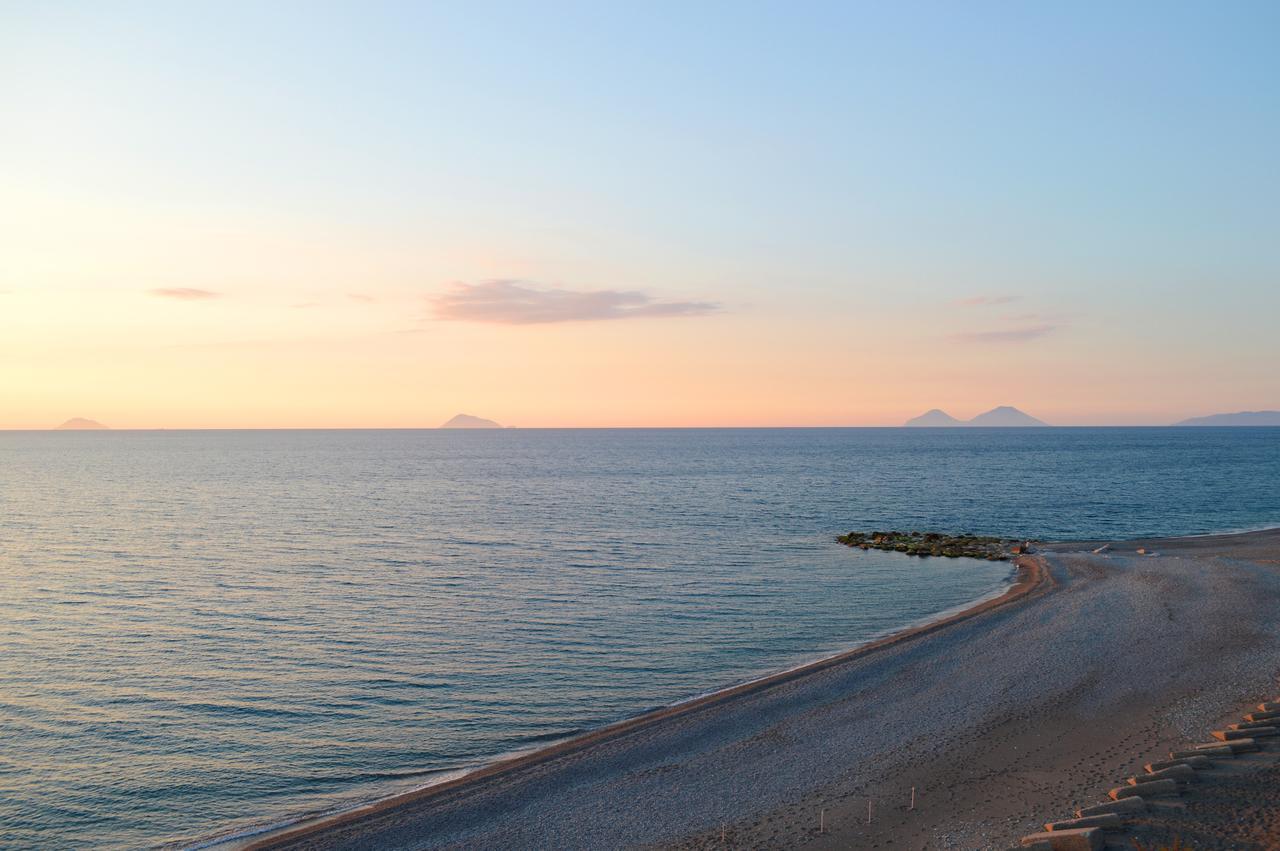 Capo Nettuno Hotel Capo dʼOrlando Zewnętrze zdjęcie
