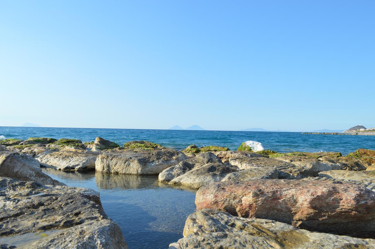 Capo Nettuno Hotel Capo dʼOrlando Zewnętrze zdjęcie