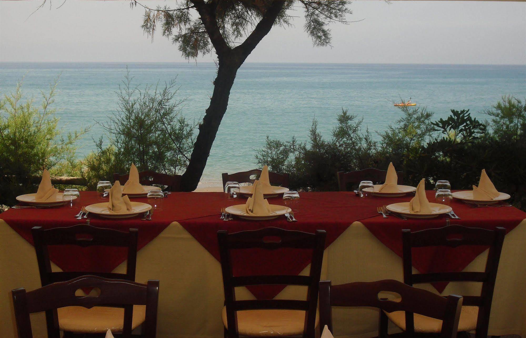 Capo Nettuno Hotel Capo dʼOrlando Zewnętrze zdjęcie